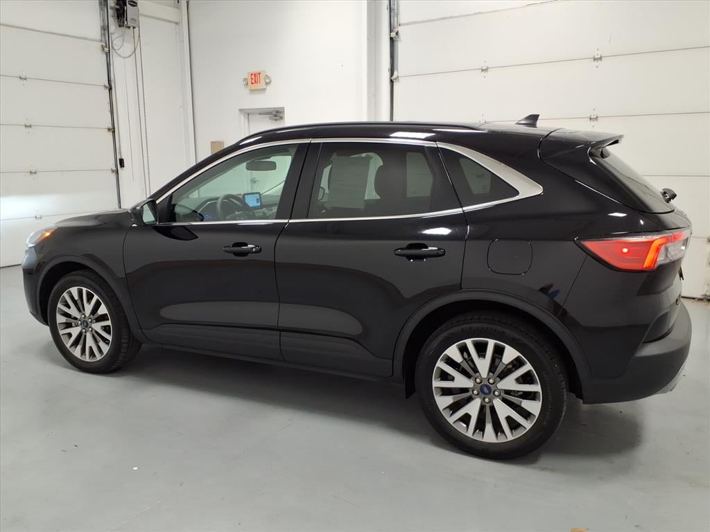 2022 Ford Escape Titanium