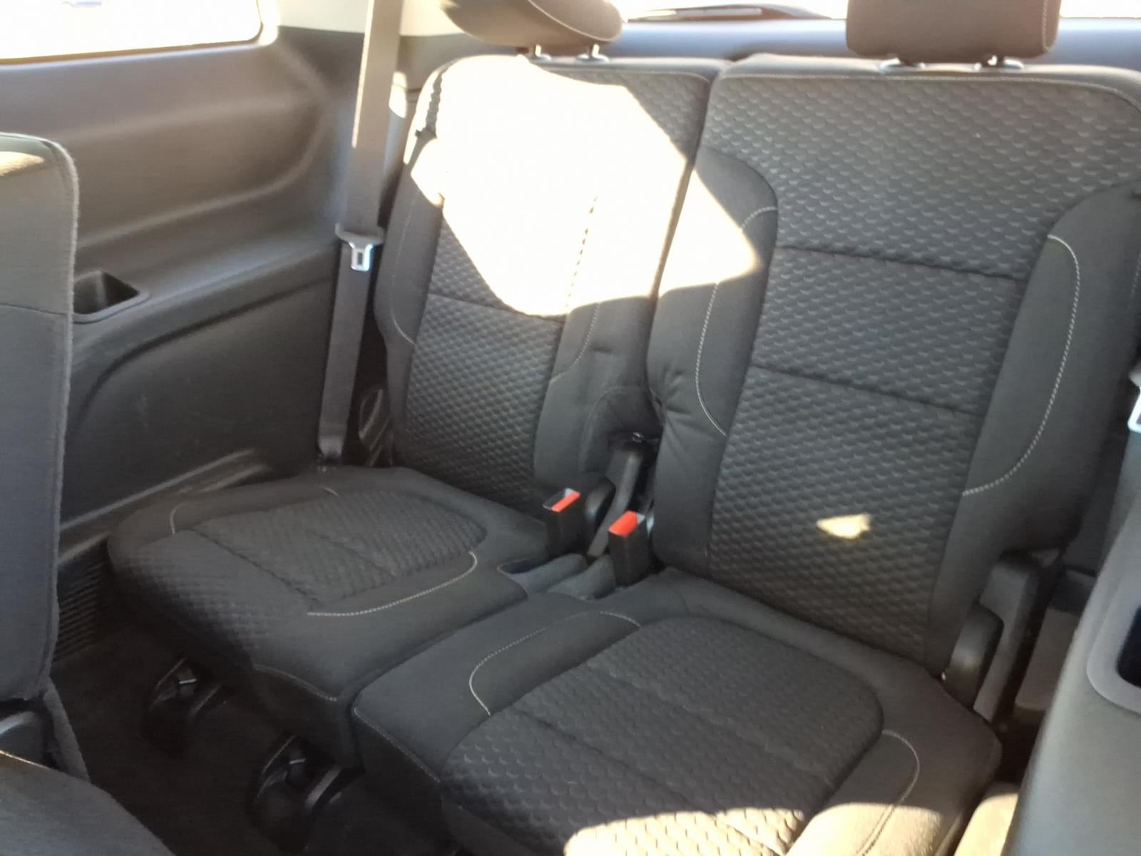 2017 GMC Acadia SLE-2