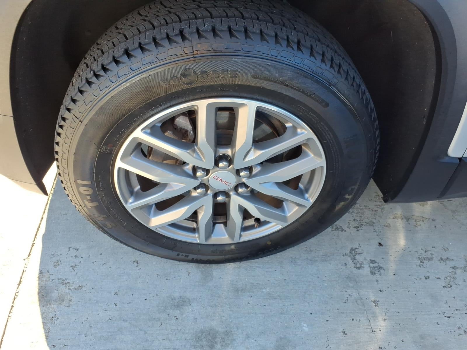 2017 GMC Acadia SLE-2