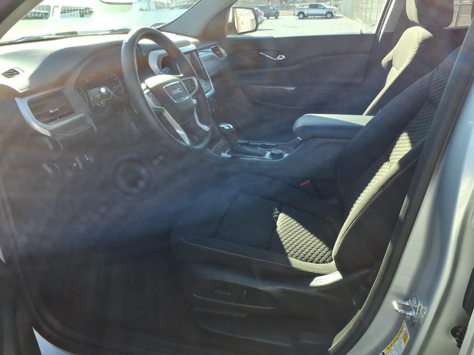 2017 GMC Acadia SLE-2