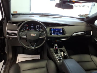 2023 Cadillac XT4 Luxury