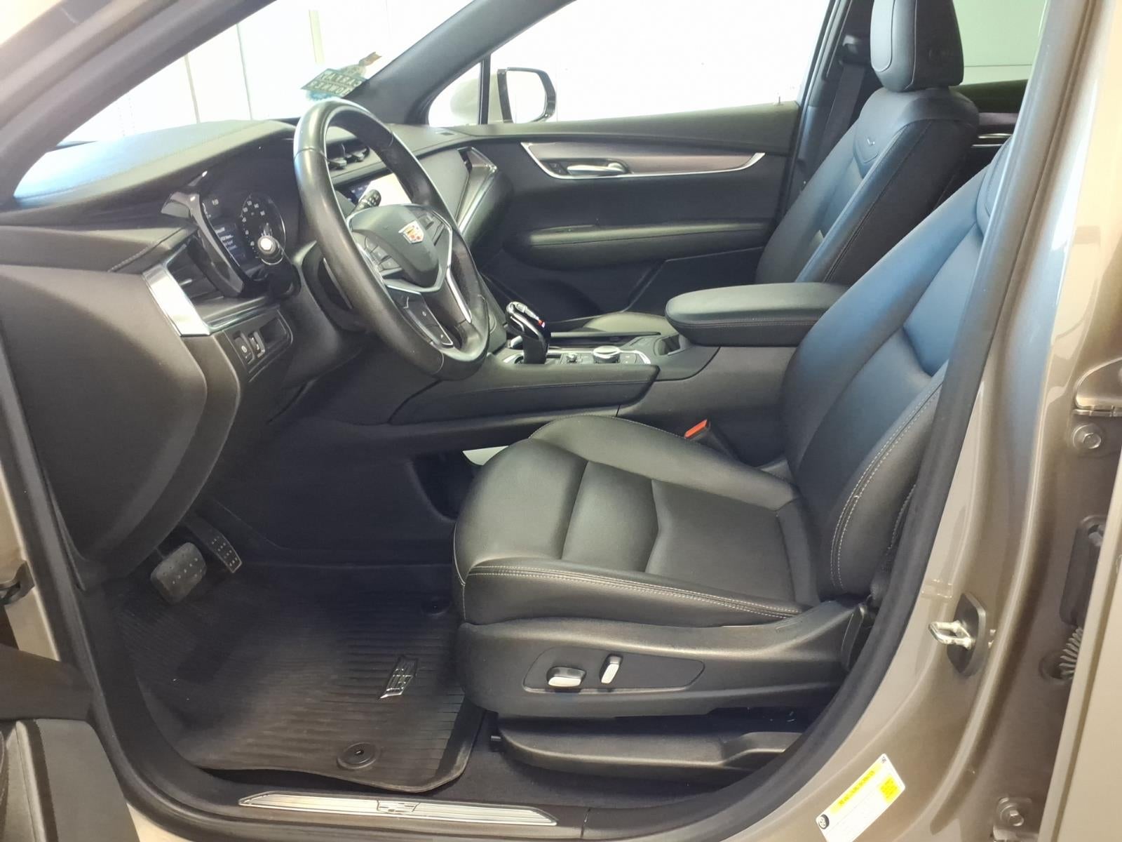 2023 Cadillac XT5 Luxury