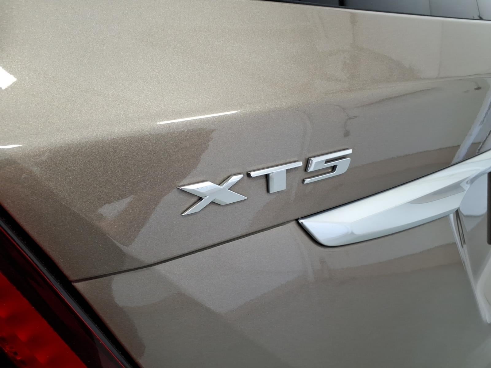 2023 Cadillac XT5 Luxury