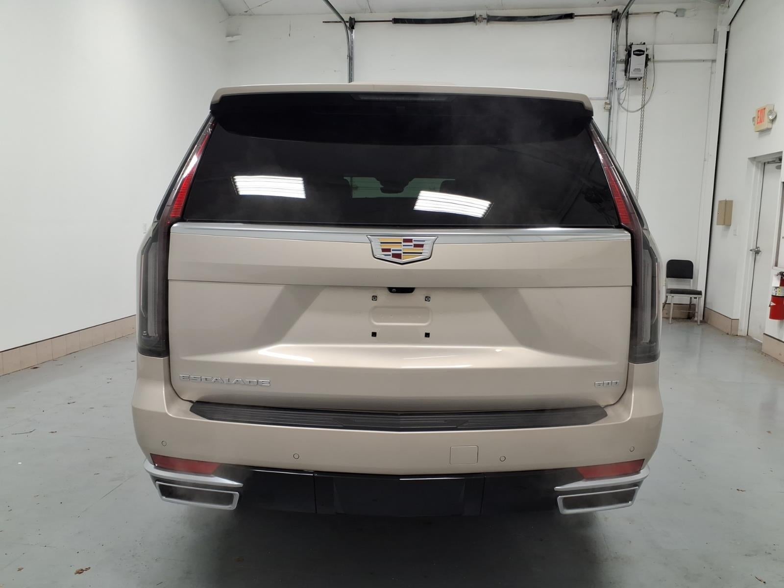 2023 Cadillac Escalade ESV Premium Luxury