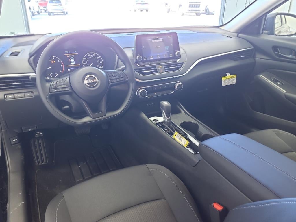 2025 Nissan Altima S