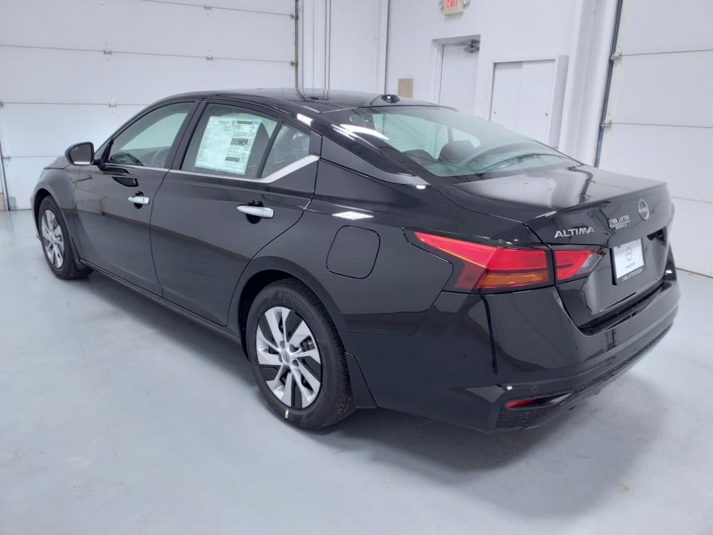 2025 Nissan Altima S