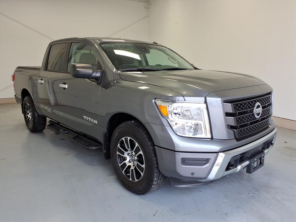 2021 Nissan Titan SV