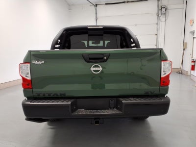2024 Nissan Titan SV