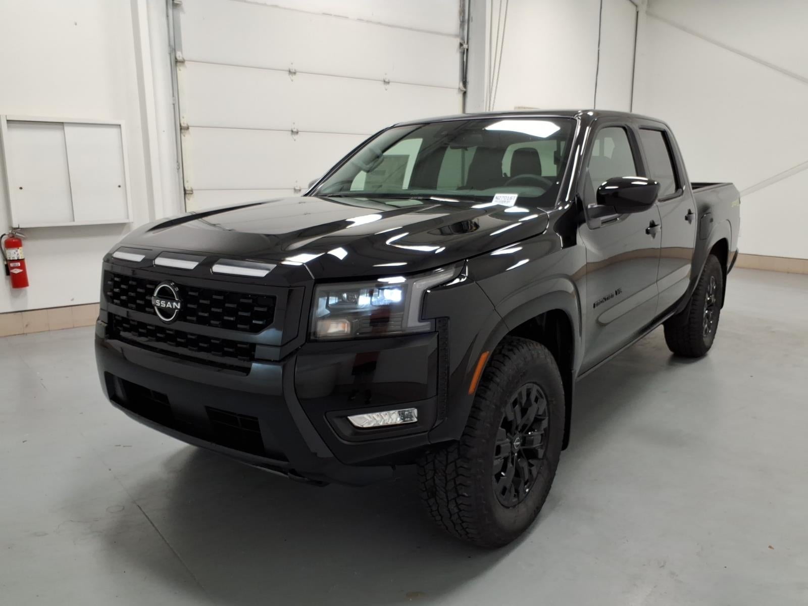 2027 Nissan Frontier SV
