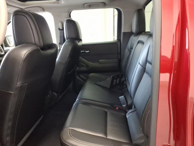 2024 Nissan Frontier SL