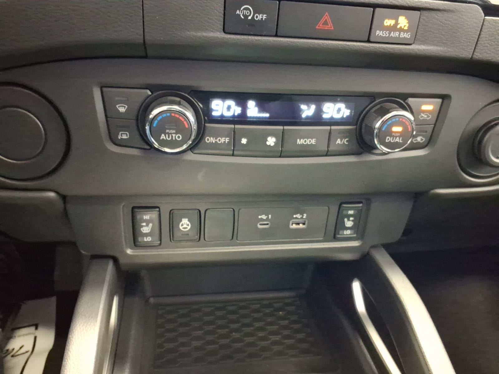 2024 Nissan Frontier SL