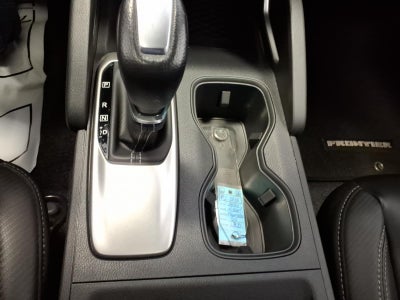 2024 Nissan Frontier SL