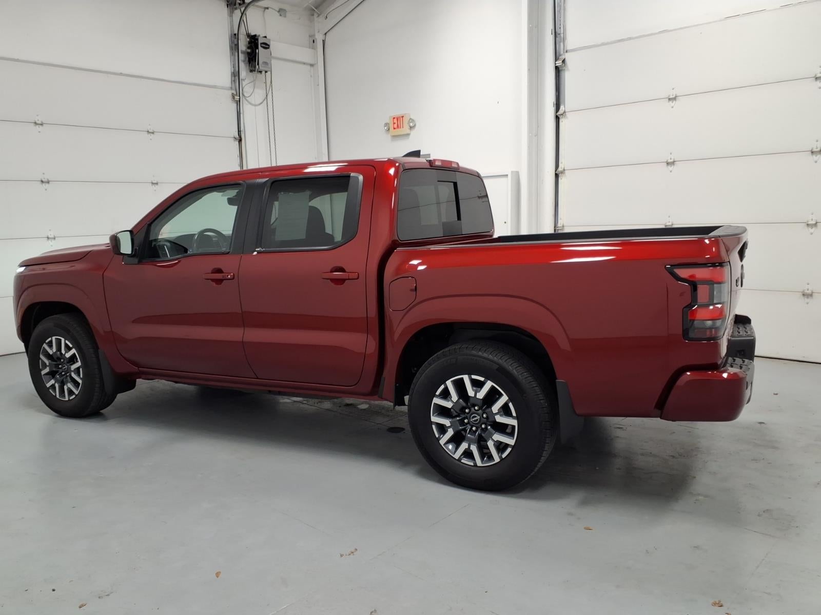 2024 Nissan Frontier SL