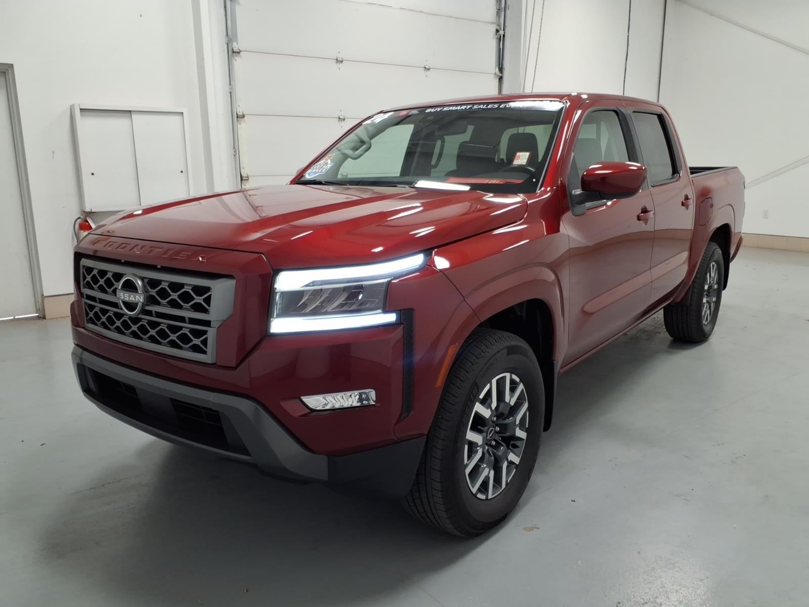 2024 Nissan Frontier SL