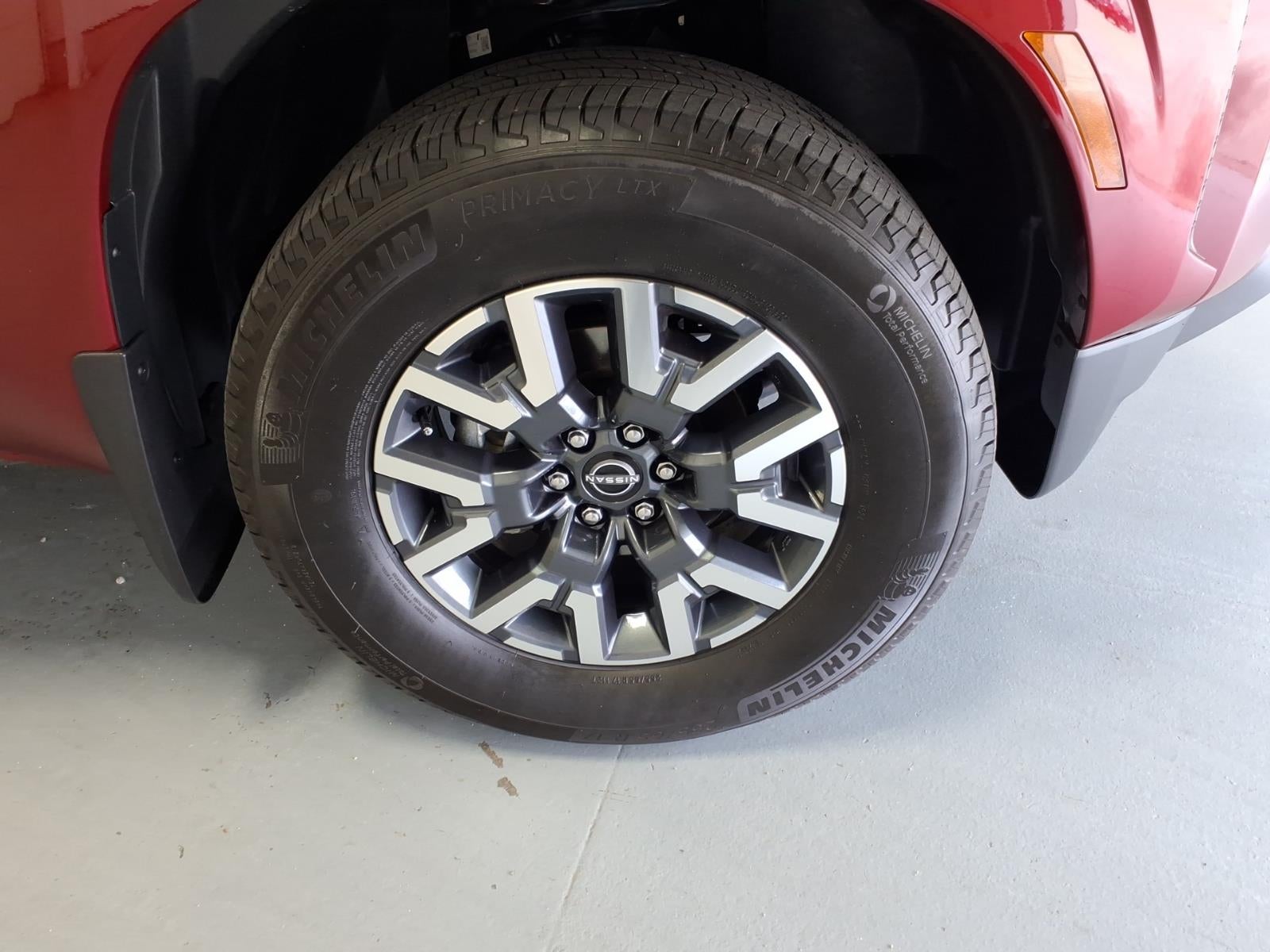 2024 Nissan Frontier SL