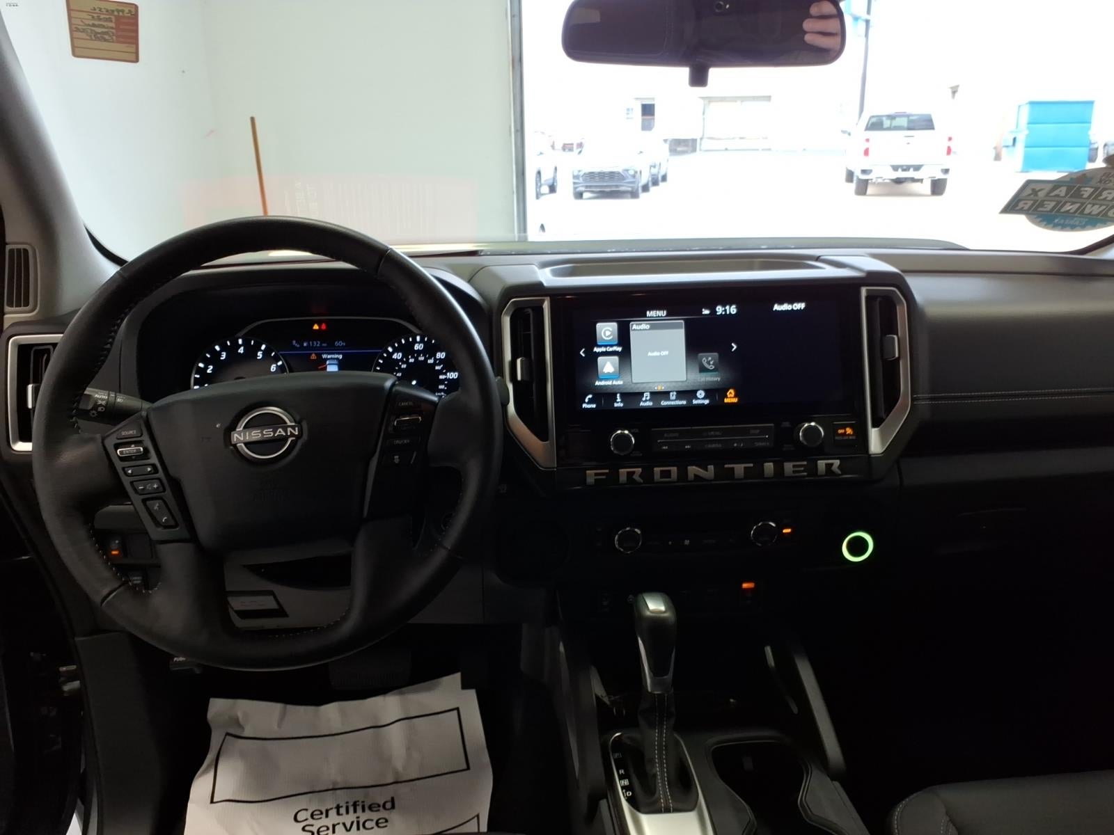 2025 Nissan Frontier SV