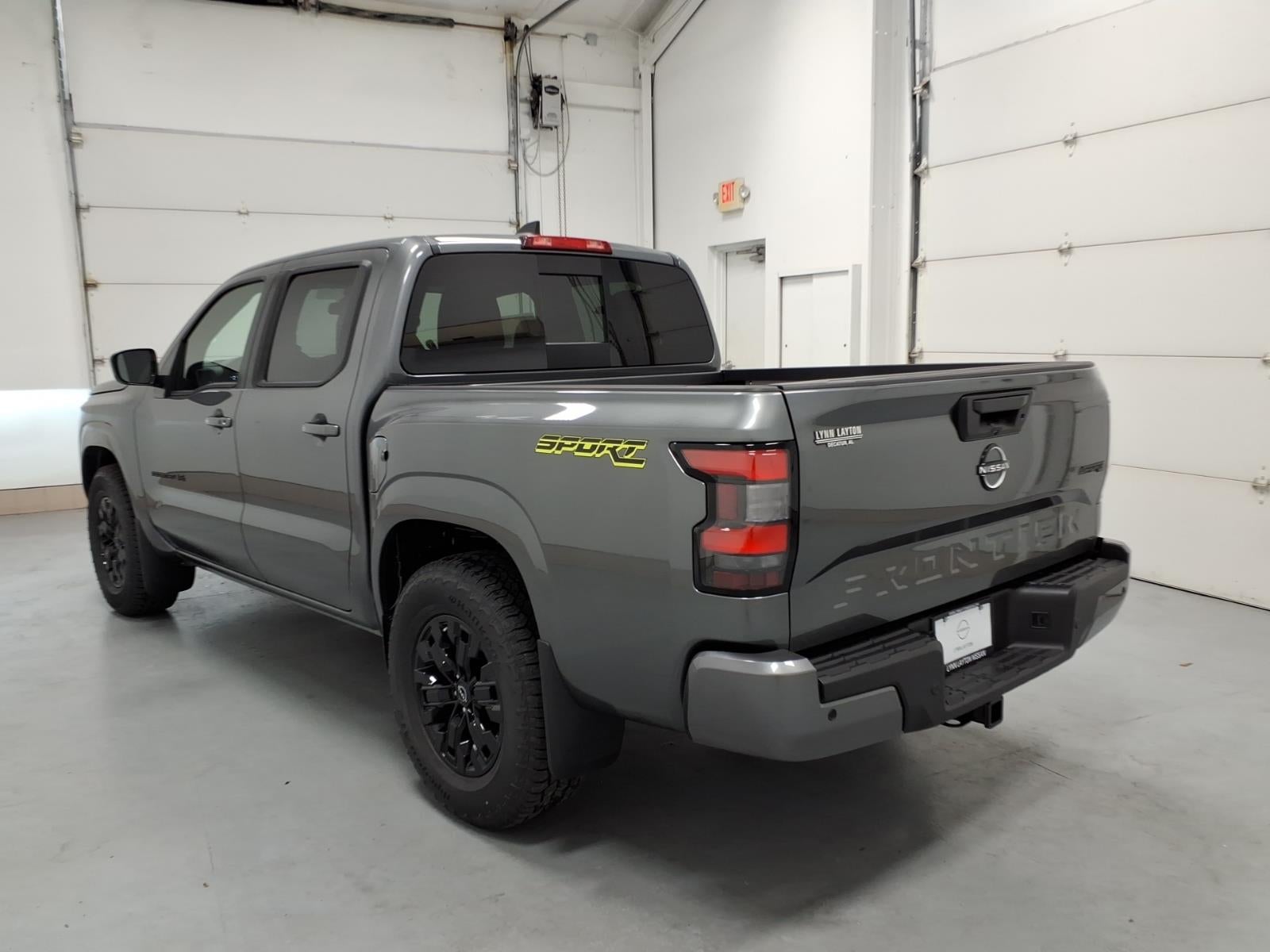 2027 Nissan Frontier SV