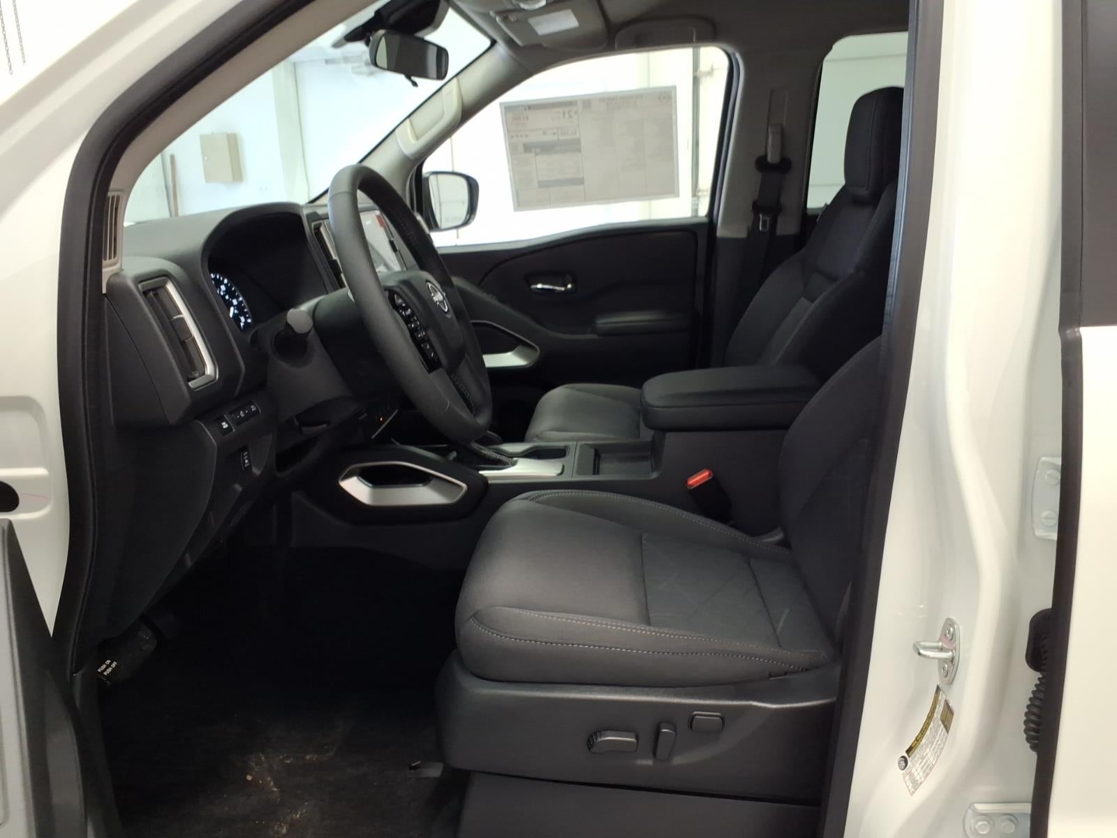 2027 Nissan Frontier SV