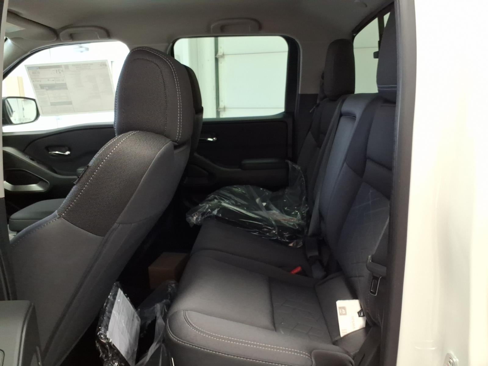 2027 Nissan Frontier SV