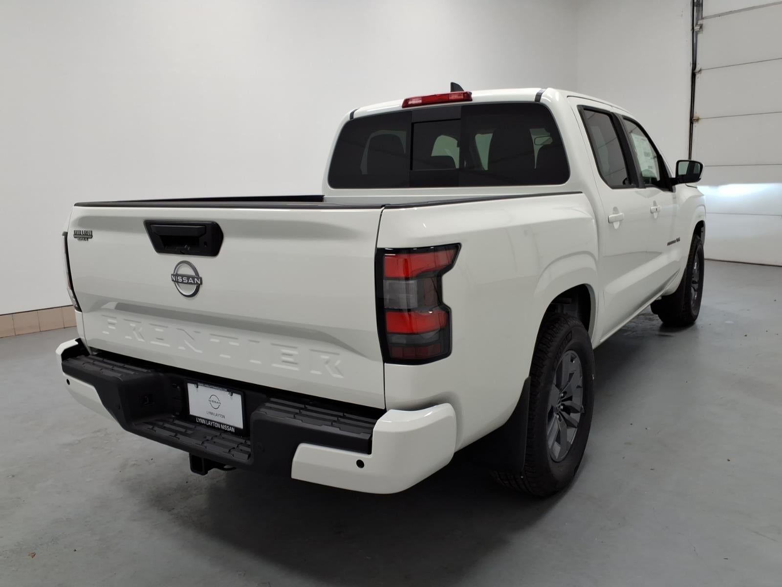 2027 Nissan Frontier SV