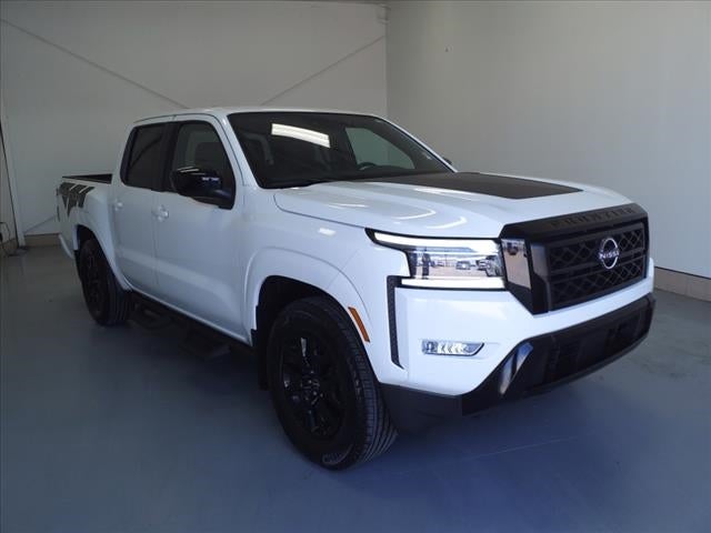 2023 Nissan Frontier SV, Midnight Edition