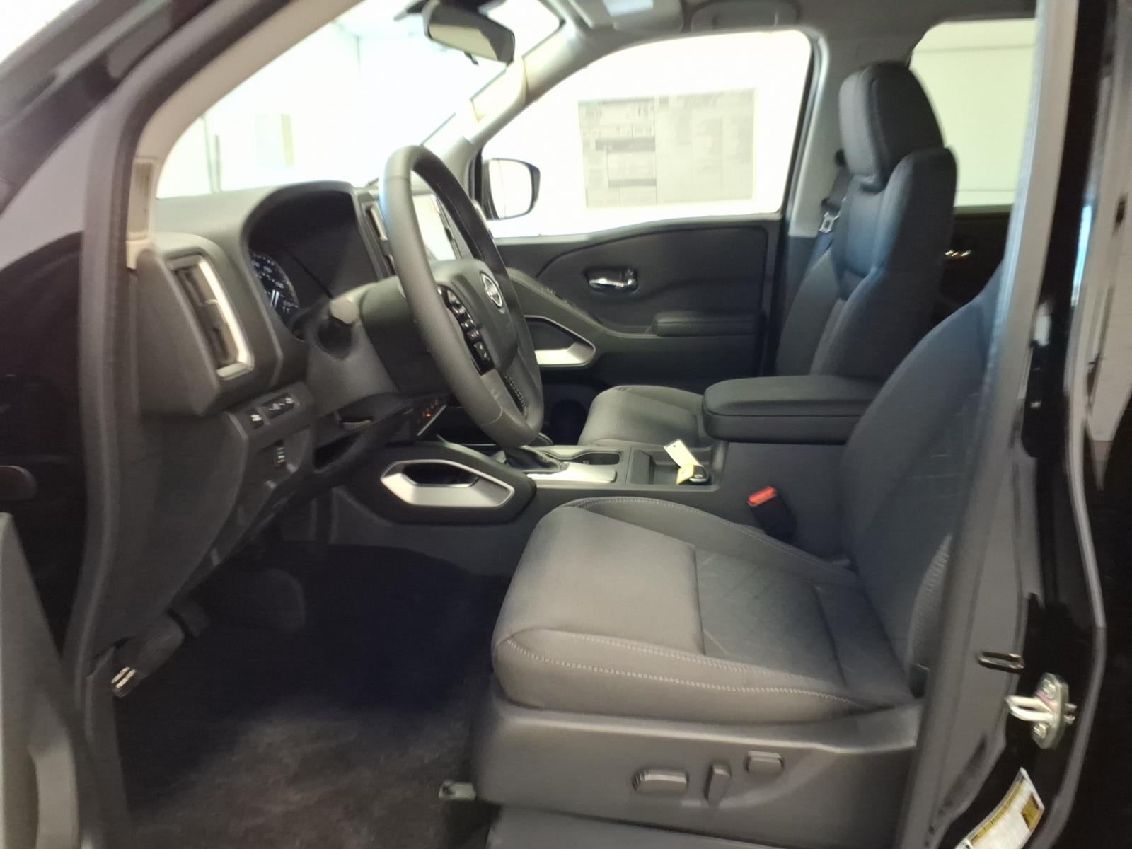 2027 Nissan Frontier SV