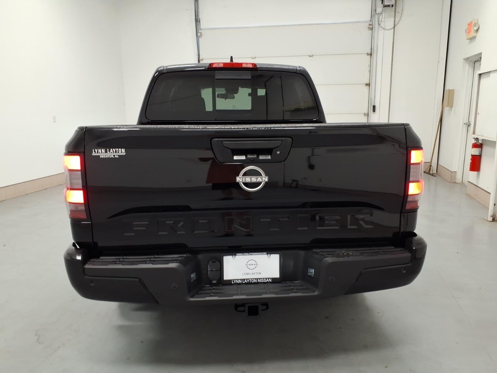 2027 Nissan Frontier SV