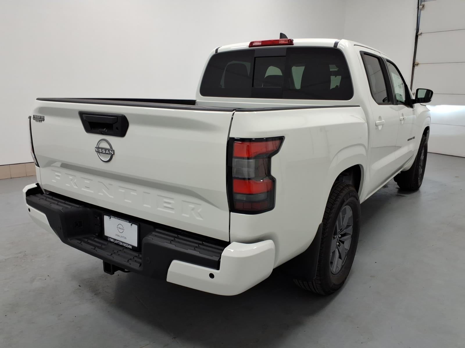 2027 Nissan Frontier SV