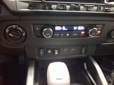 2026 Nissan Frontier SV