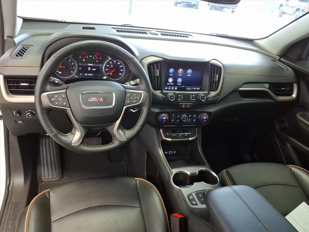 2023 GMC Terrain AT4