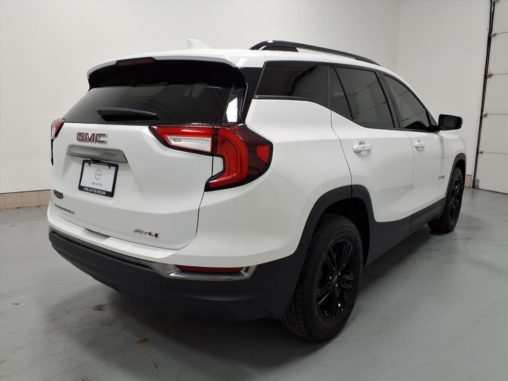 2023 GMC Terrain AT4