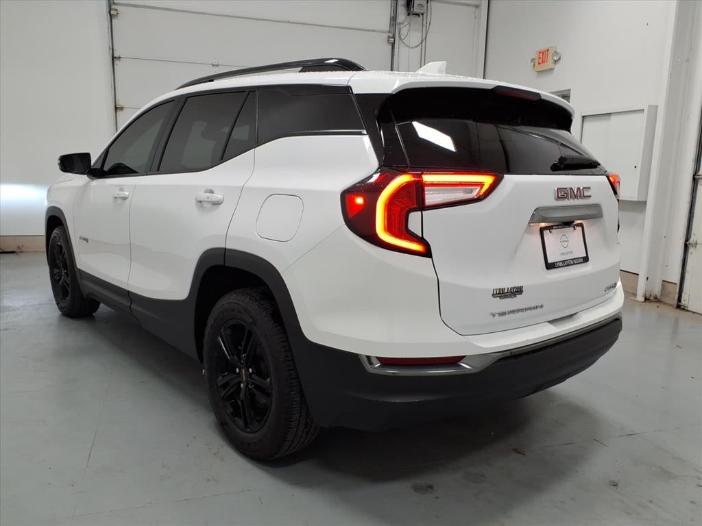 2023 GMC Terrain AT4