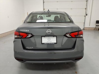 2025 Nissan Versa SV