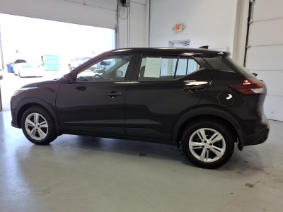 2025 Nissan Kicks Play S