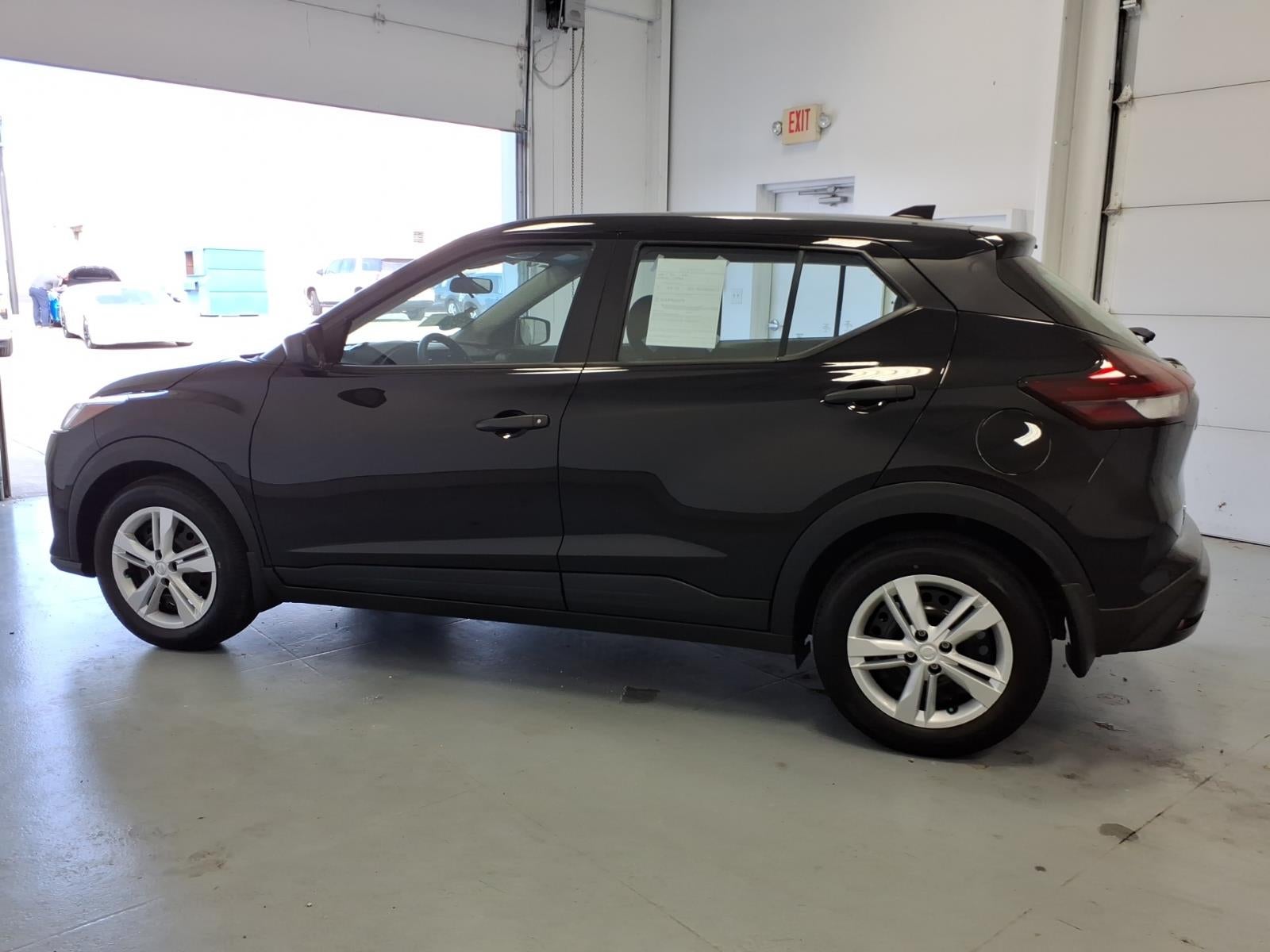 2025 Nissan Kicks Play S