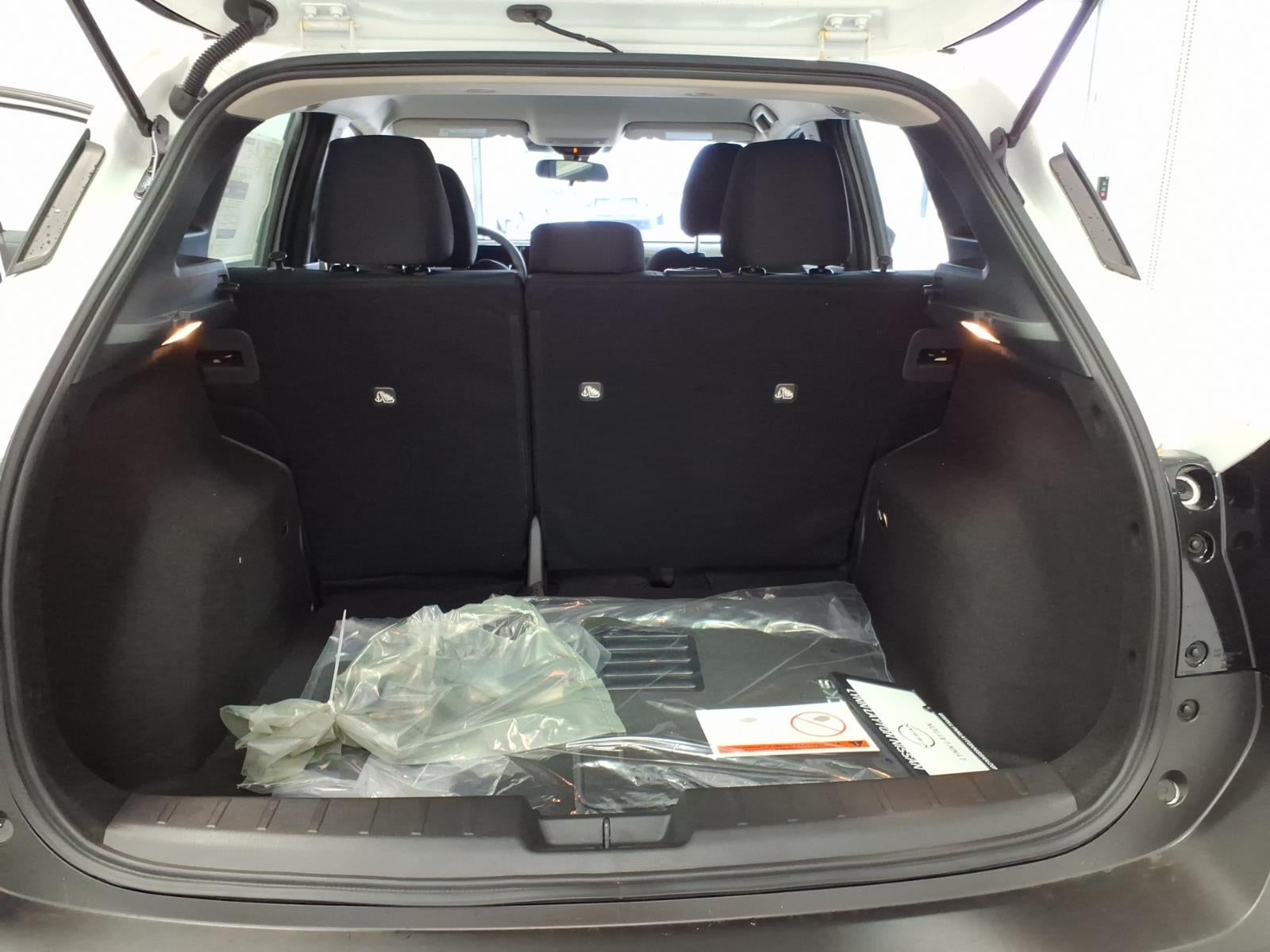 2027 Nissan Kicks S