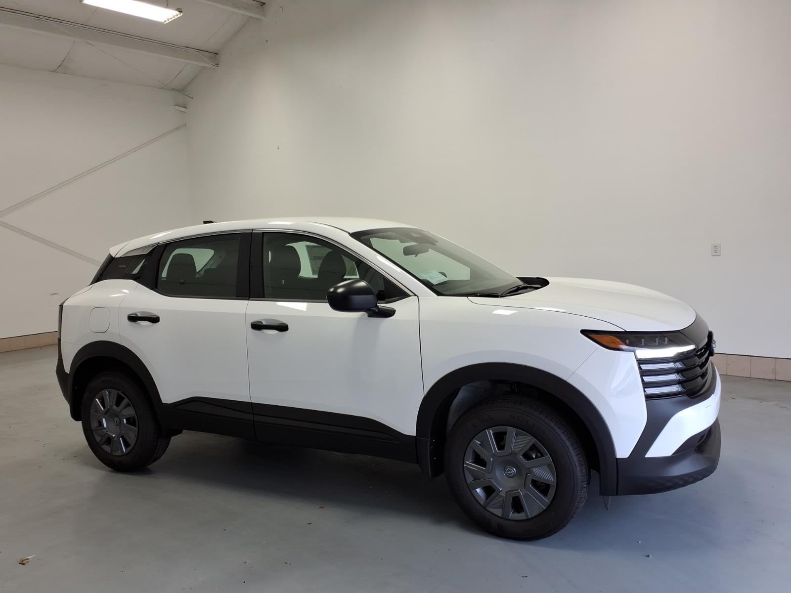 2027 Nissan Kicks S