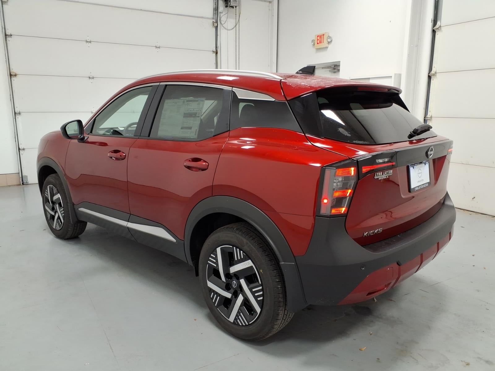 2026 Nissan Kicks SV