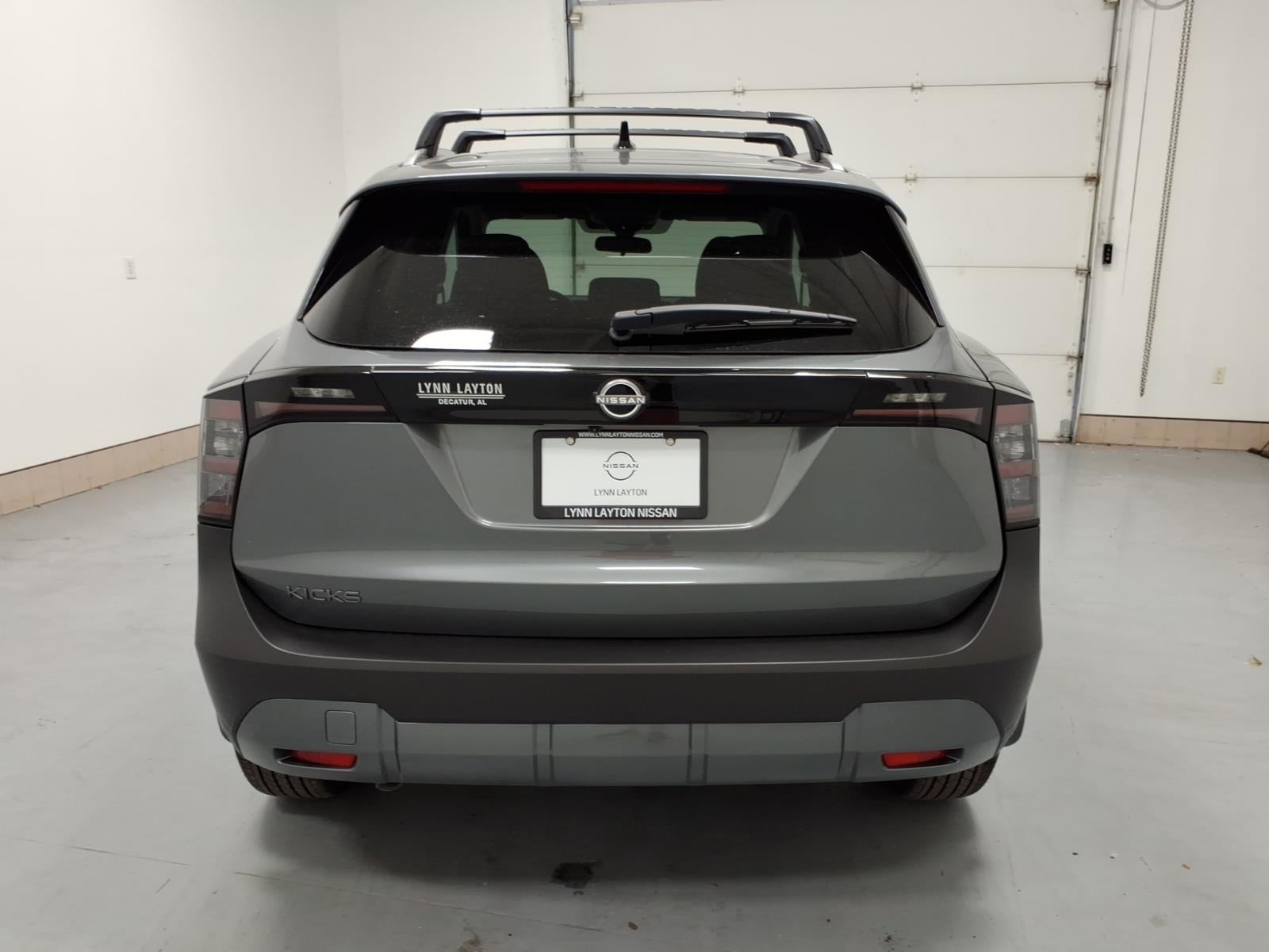 2027 Nissan Kicks SV