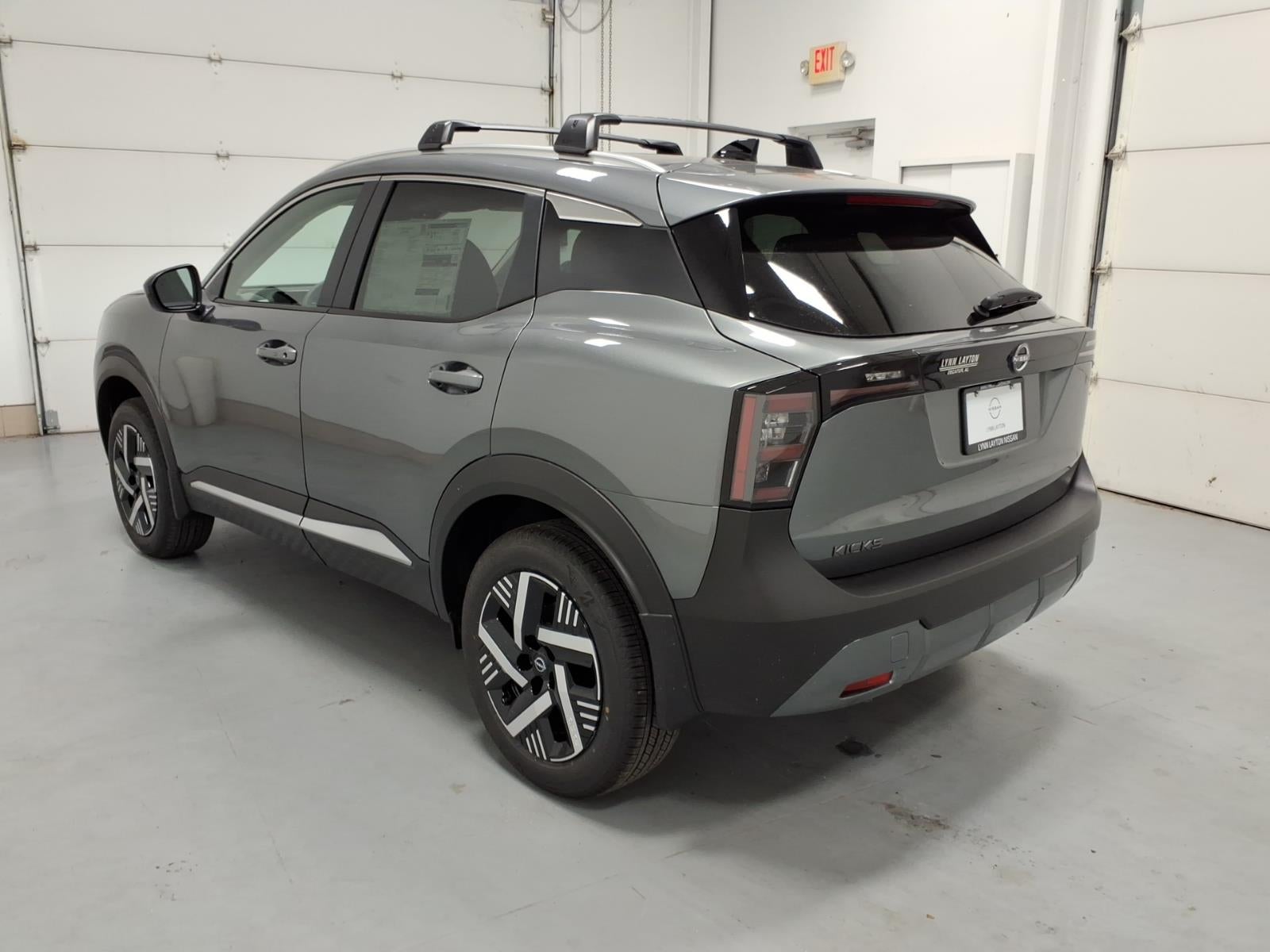 2027 Nissan Kicks SV