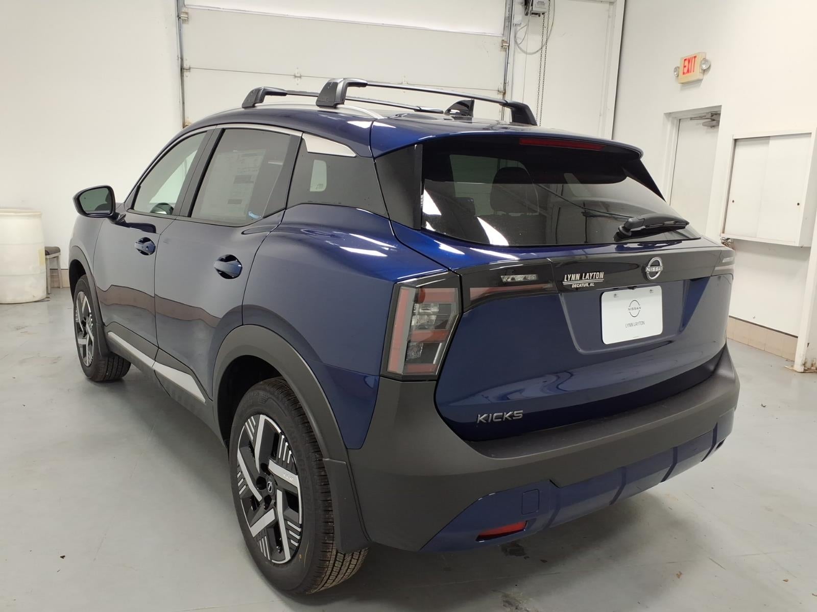 2027 Nissan Kicks SV
