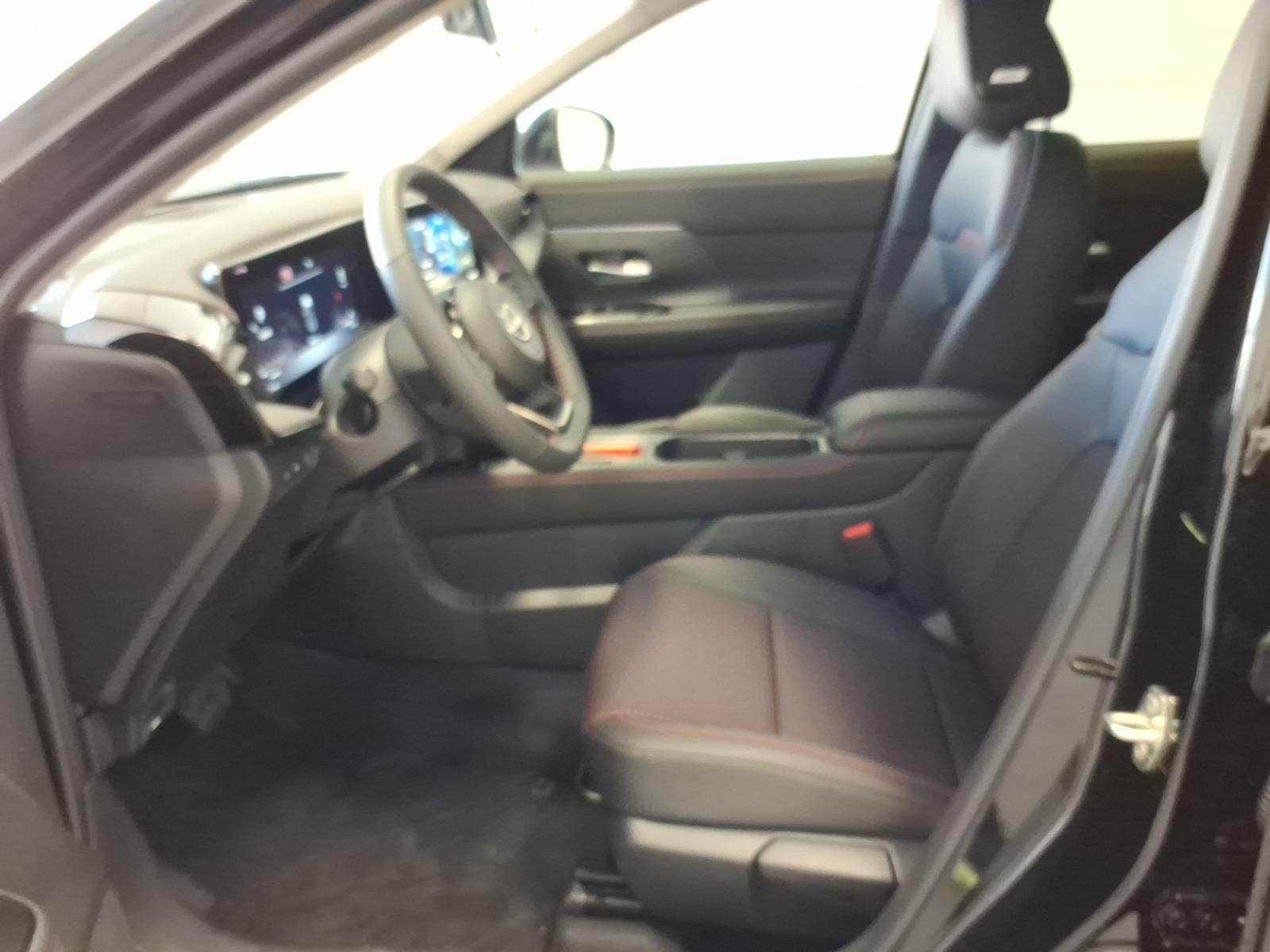 2027 Nissan Kicks SR