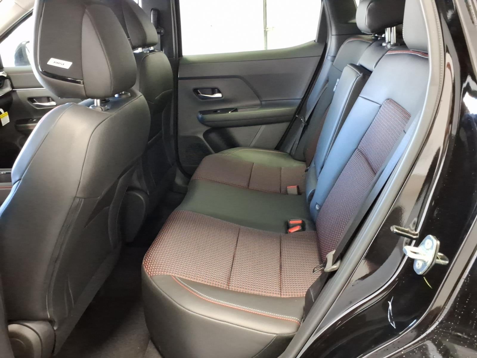 2027 Nissan Kicks SR