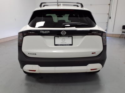 2025 Nissan Kicks SR