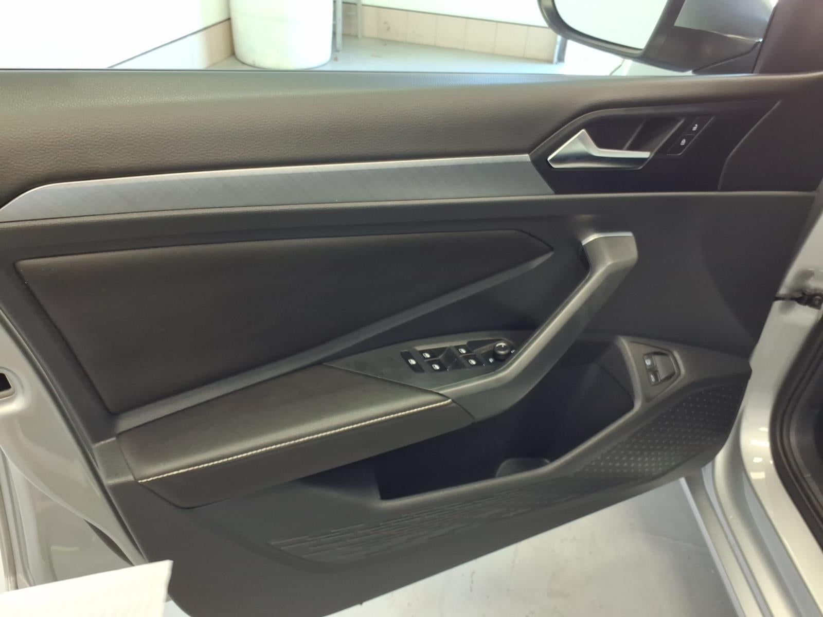 2023 Volkswagen Jetta SE