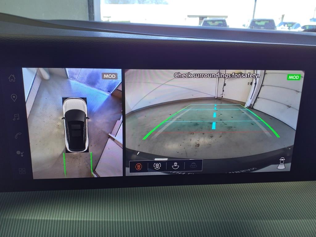 2025 Nissan Murano SL