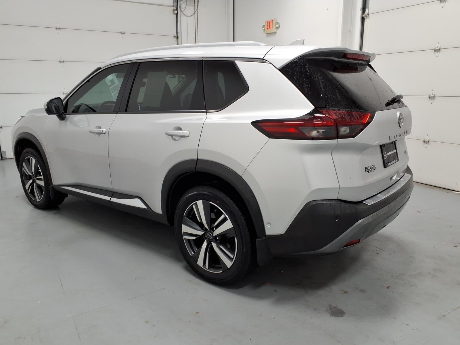 2022 Nissan Rogue SL