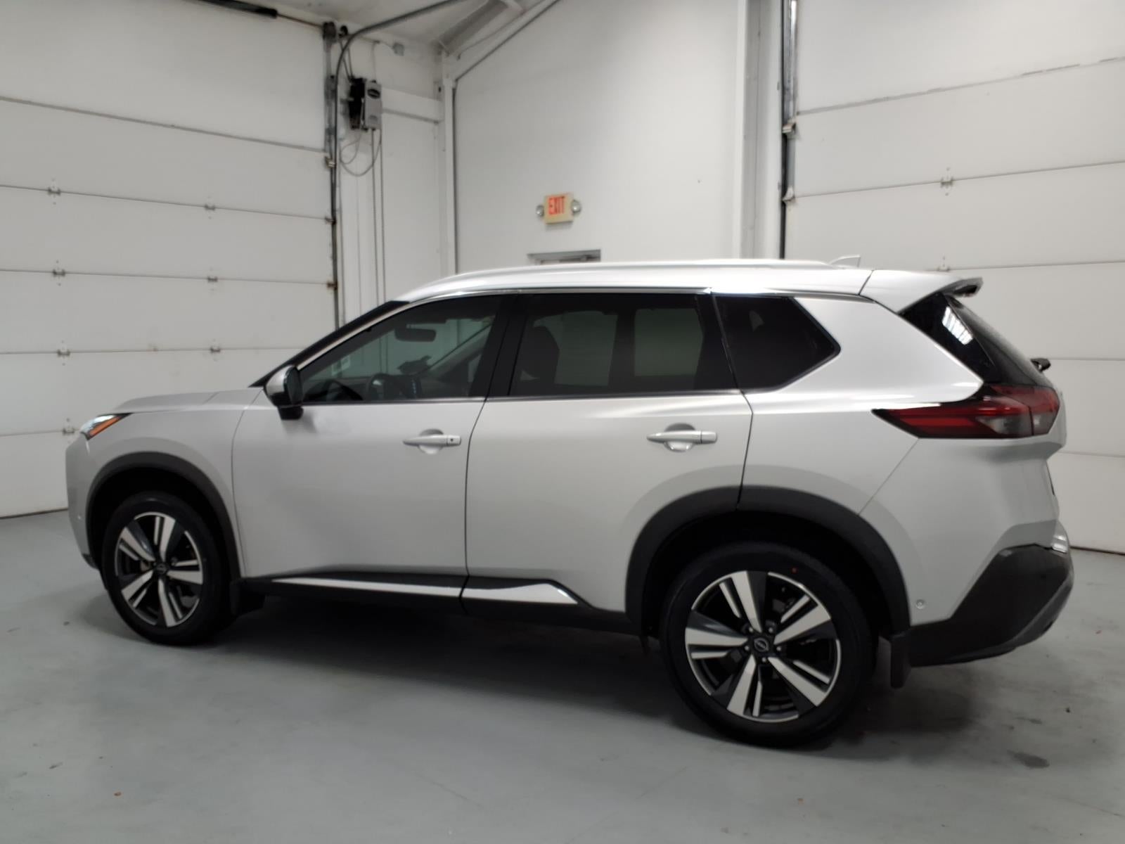 2022 Nissan Rogue SL