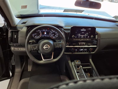2024 Nissan Pathfinder SV,4WD