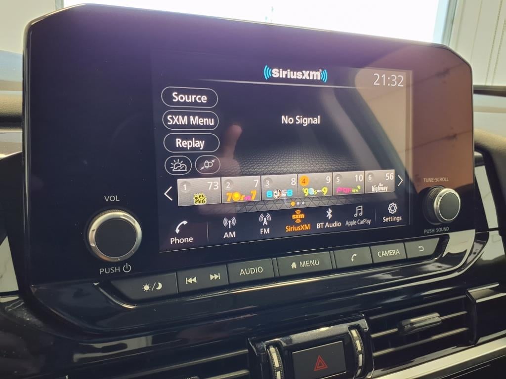 2024 Nissan Pathfinder SV, 4WD